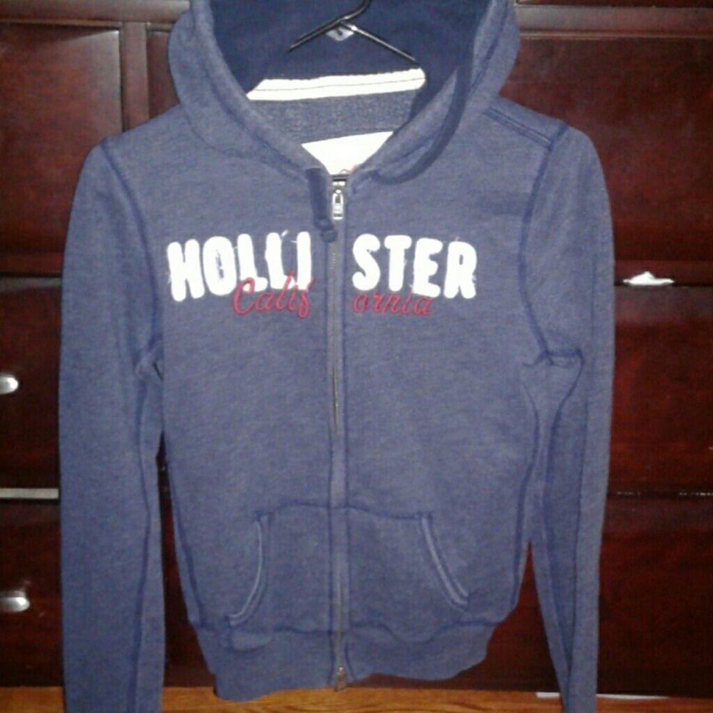 Hollister hoodie size M
